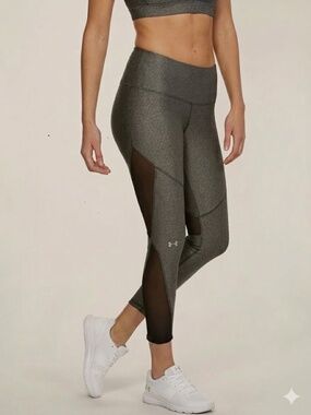 Under Armour NWOT HeatGear Mesh Panel Compression Leggings - Gray/Black - Large